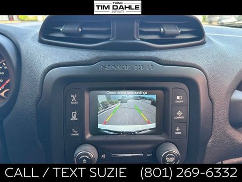Used 2016 Jeep Renegade Trailhawk AWD/4WD image 10