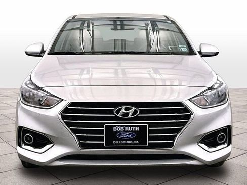 Used 2022 Hyundai Accent SEL FWD image 3