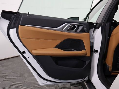 Used 2023 BMW i4 eDrive35 w/ Premium Package image 13