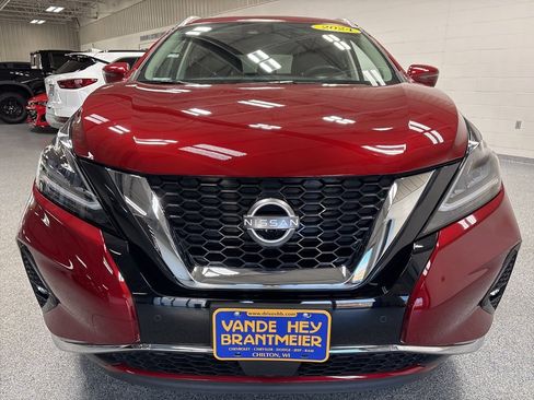 Used 2024 Nissan Murano Platinum w/ Cargo Package image 2