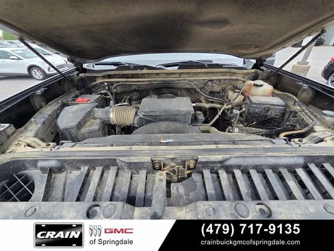 Used 2024 Chevrolet Silverado 2500 LTZ w/ LTZ Convenience Package AWD/4WD image 32