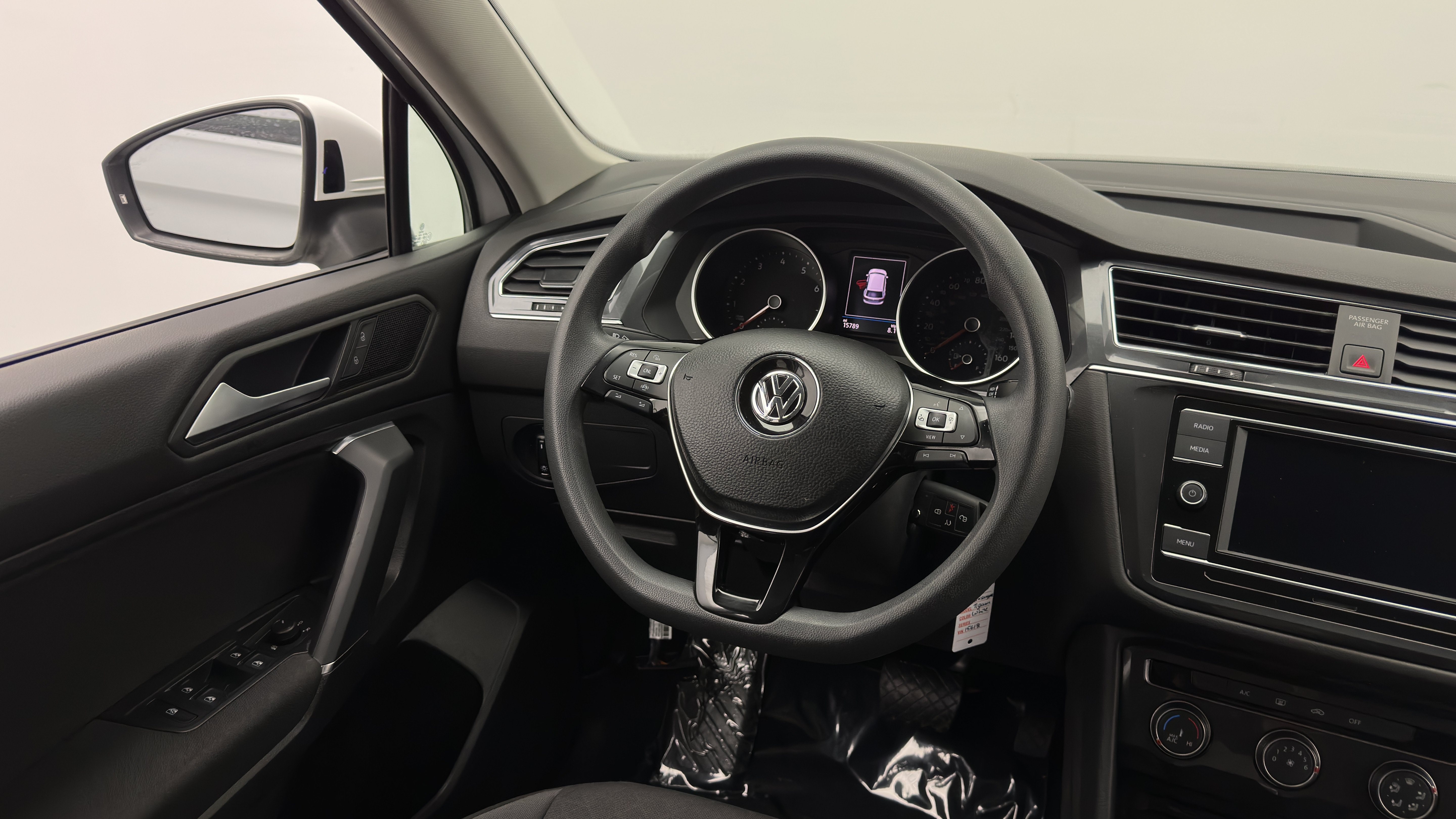 Used 2020 Volkswagen Tiguan S FWD image 24