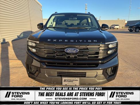 New 2026 Ford Expedition Active RWD image 12