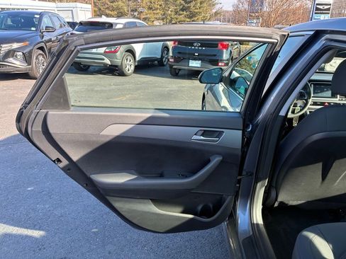 Used 2018 Hyundai Sonata SE image 42