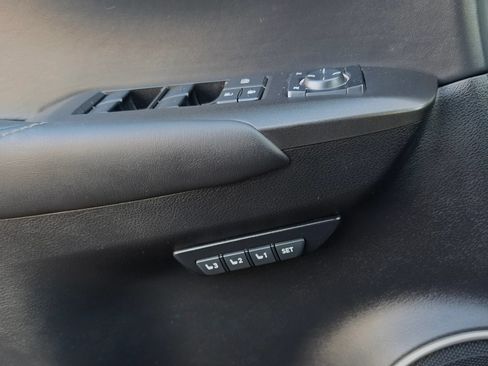 Used 2016 Lexus NX 200t AWD w/ Luxury Package image 21