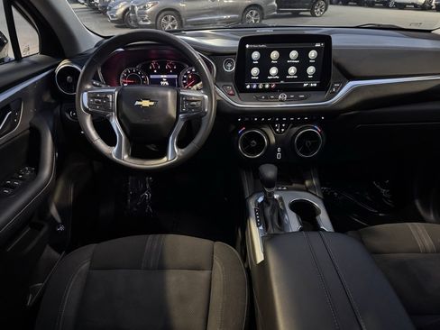 Used 2023 Chevrolet Blazer LT w/ Convenience Package image 9