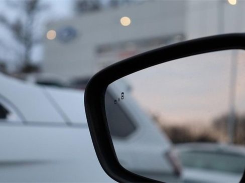 Certified 2024 Ford Escape ST-Line image 19