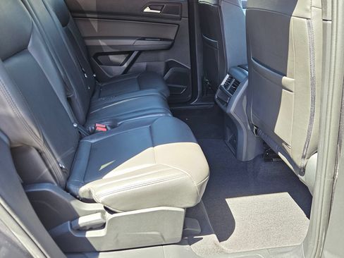 Used 2021 Volkswagen Atlas Cross Sport S AWD/4WD image 25