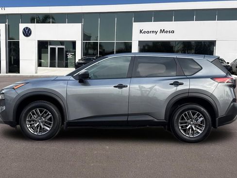 Used 2023 Nissan Rogue S image 7