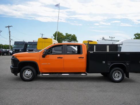 Used 2020 Chevrolet Silverado 3500 W/T w/ WT Convenience Package AWD/4WD image 6