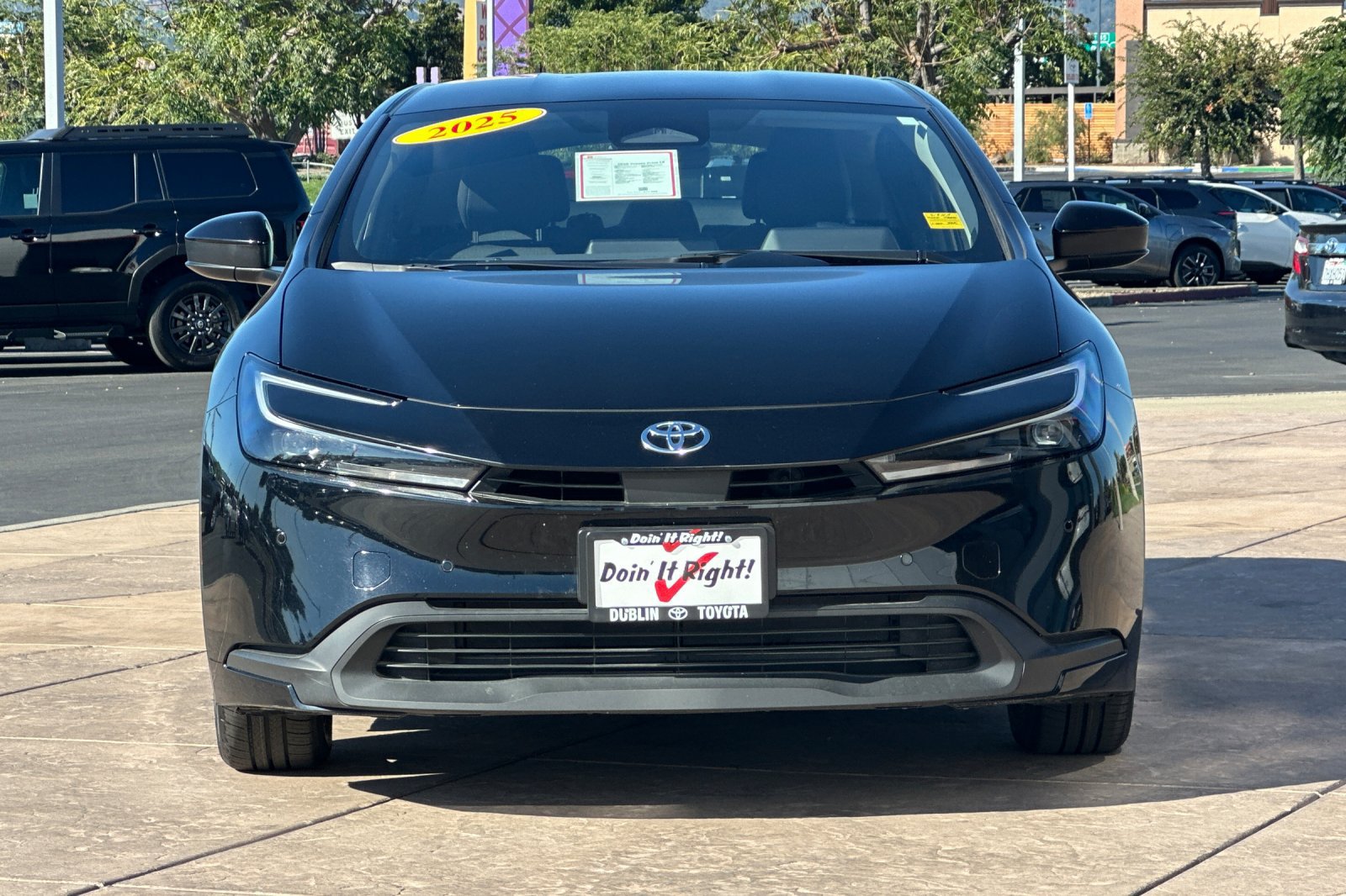 Certified 2025 Toyota Prius LE AWD/4WD image 11