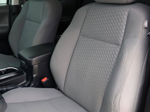 Used 2023 Toyota Tacoma SR w/ SR Convenience Package image 14