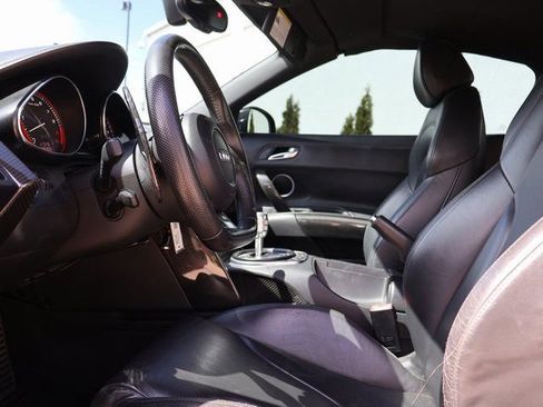 Used 2011 Audi R8 V10 AWD/4WD image 11