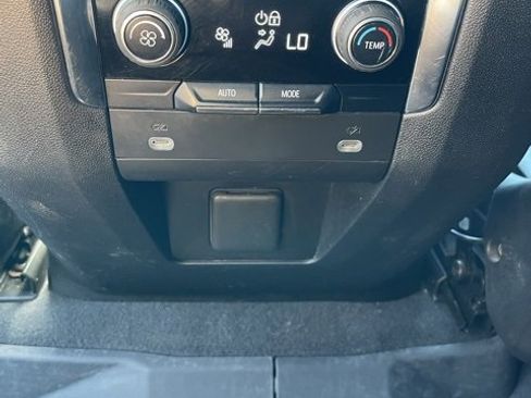 Used 2023 Chevrolet Suburban RST image 25