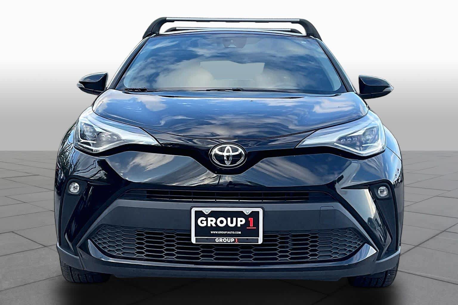 Used 2020 Toyota C-HR Limited FWD image 3
