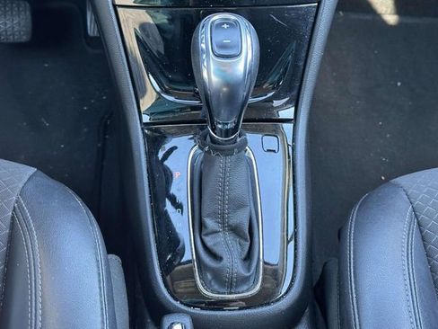 Used 2018 Buick Encore Preferred image 20