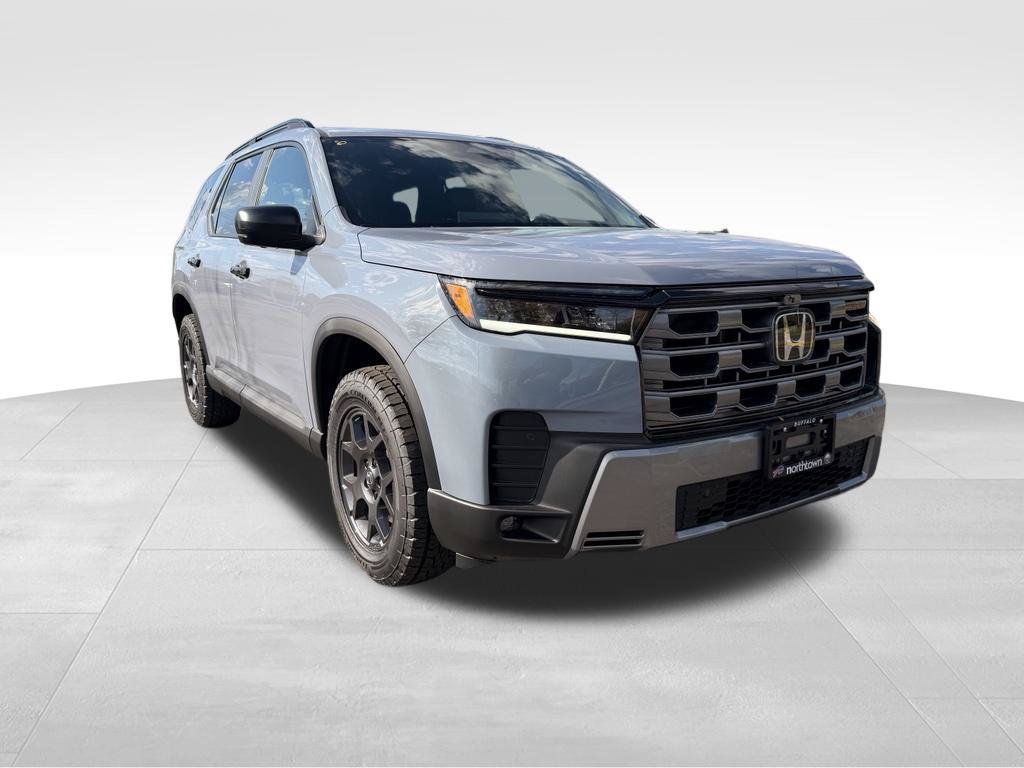 New 2026 Honda Pilot TrailSport image 2