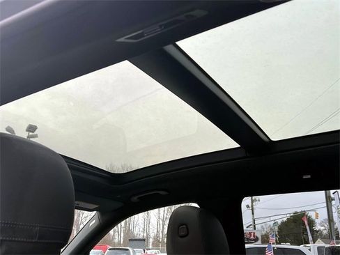 Used 2022 Mercedes-Benz GLS 450 4MATIC image 30