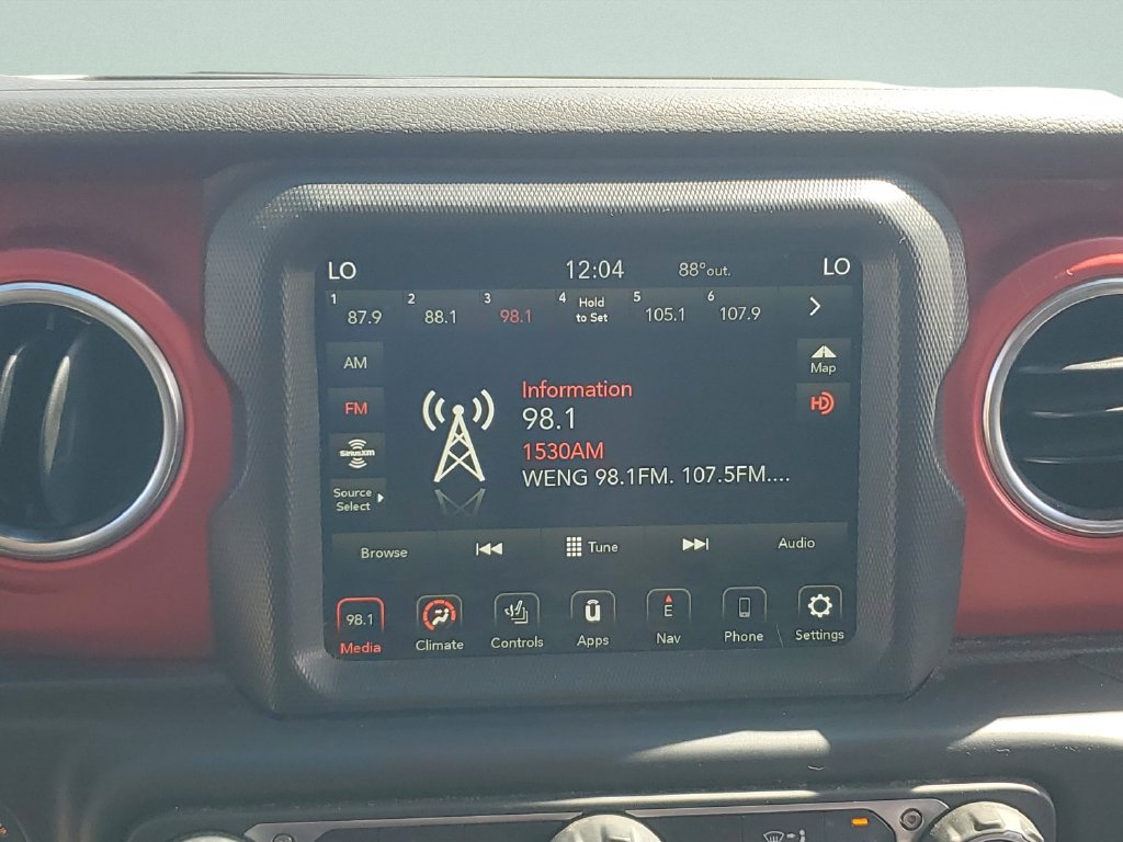 Used 2021 Jeep Gladiator Rubicon AWD/4WD image 14