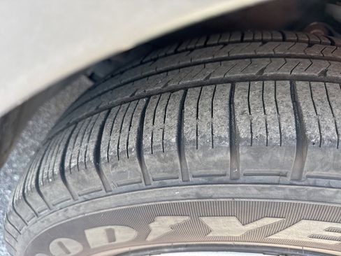 Used 2019 Chevrolet Trax LS image 8