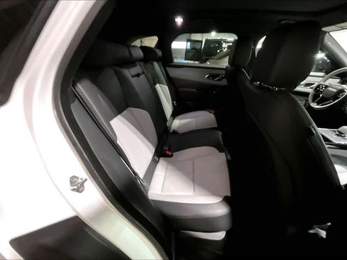 Used 2024 Land Rover Range Rover Velar Dynamic SE image 19