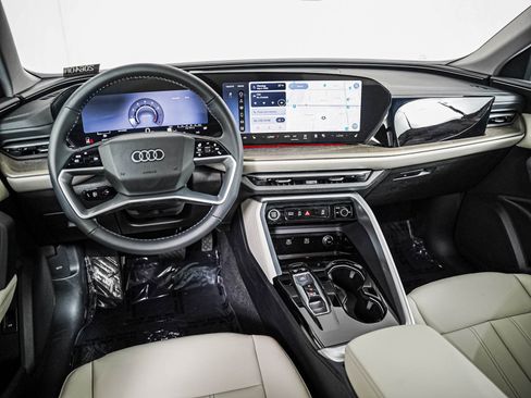 New 2026 Audi Q5 Premium AWD/4WD image 17