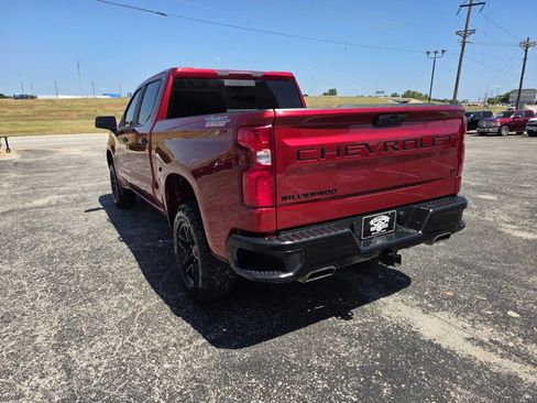 Used 2021 Chevrolet Silverado 1500 LT Trail Boss w/ Convenience Package II AWD/4WD image 5