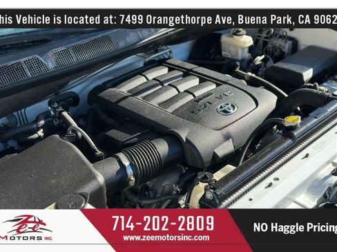 Used 2011 Toyota Sequoia SR5 RWD image 52
