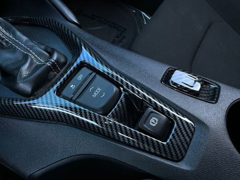 Used 2021 Chevrolet Camaro LT w/ RS Package image 27