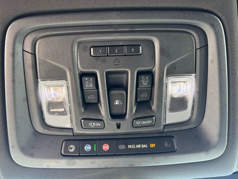 Used 2020 GMC Sierra 1500 AT4 w/ AT4 Premium Package AWD/4WD image 32