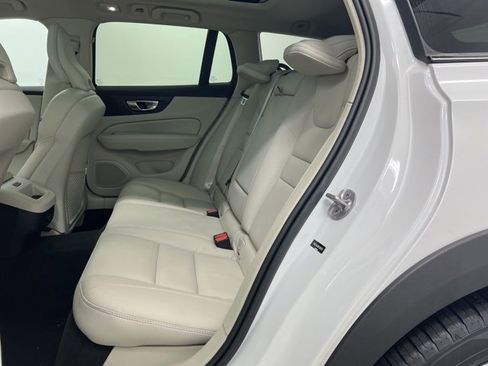 Used 2023 Volvo V60 B5 Cross Country Plus w/ Climate Package image 14