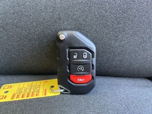 New 2026 Jeep Gladiator Rubicon w/ Steel Power Dome Hood Package image 27