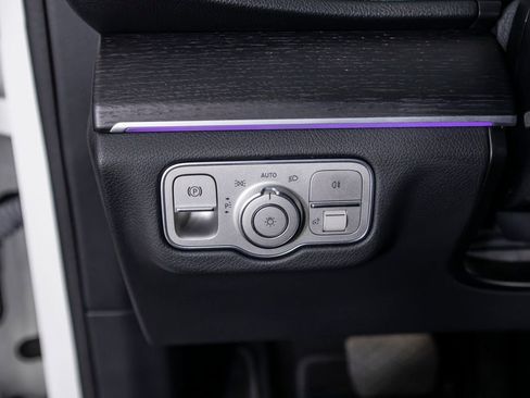 Used 2023 Mercedes-Benz GLE 350 w/ AMG Line Exterior image 35