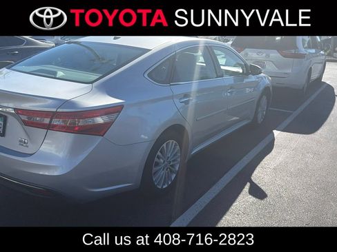Used 2014 Toyota Avalon XLE Touring FWD image 2