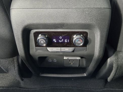 New 2026 Chevrolet Traverse LT w/ Midnight/Sport Edition image 32