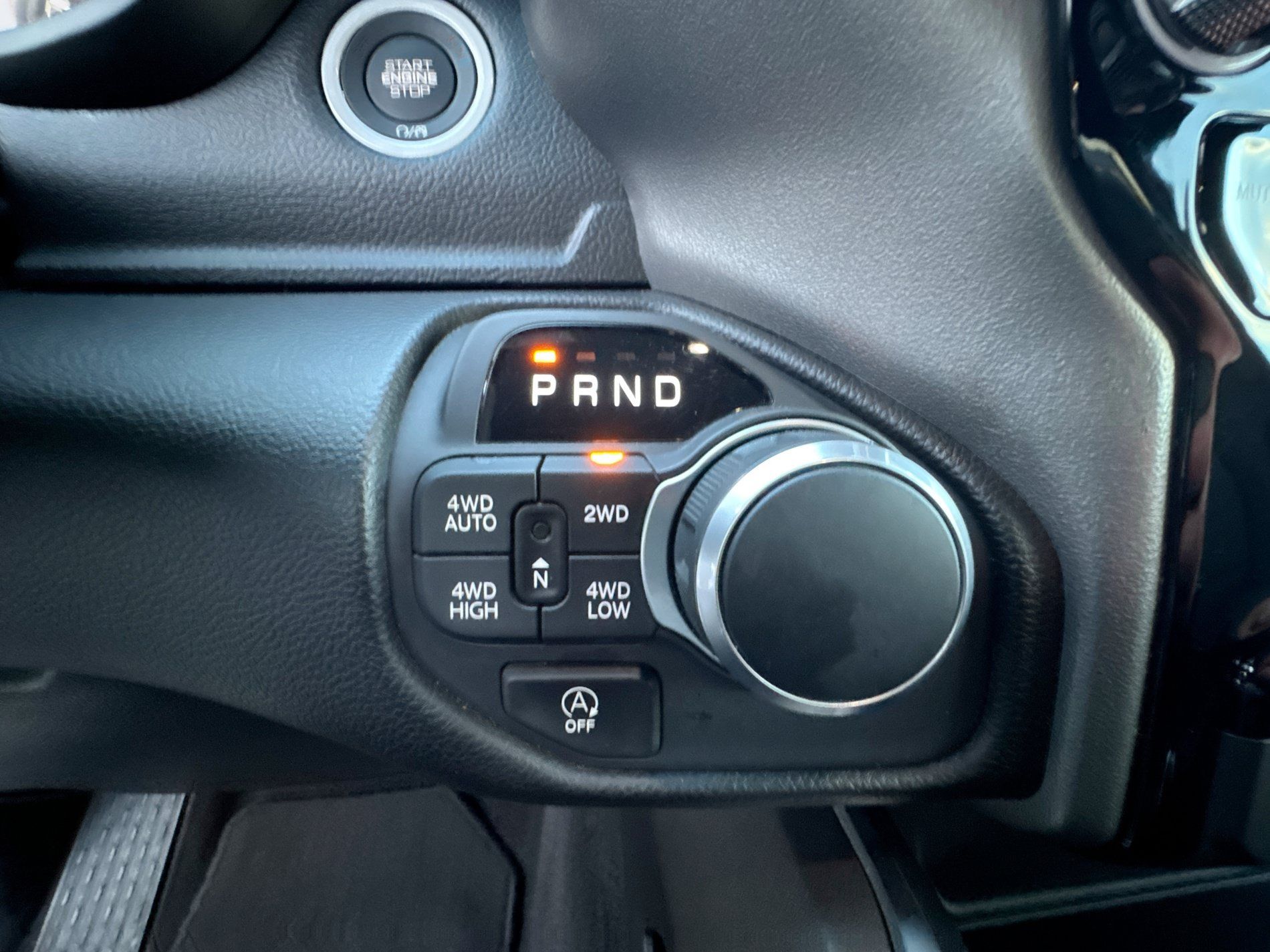 Used 2025 RAM 1500 Big Horn AWD/4WD image 19