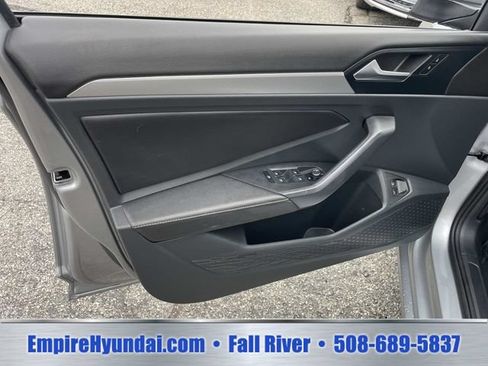 Used 2024 Volkswagen Jetta S FWD image 16