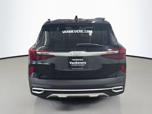 Used 2023 Kia Seltos EX AWD/4WD image 8