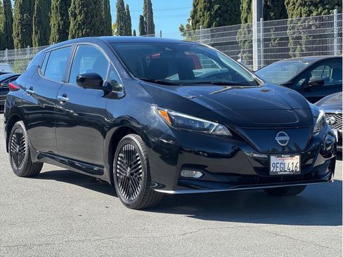 Certified 2023 Nissan Leaf SV Plus FWD image 3