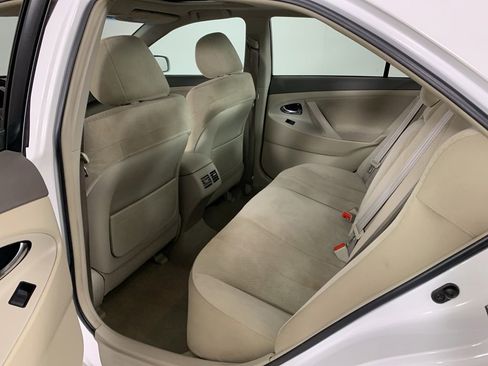 Used 2009 Toyota Camry Hybrid FWD image 30