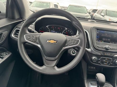 Used 2023 Chevrolet Equinox LT w/ LPO, Floor Liner Package AWD/4WD image 11