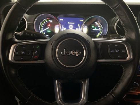 Used 2021 Jeep Wrangler Unlimited Sahara w/ Cold Weather Group image 35