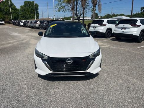 Used 2024 Nissan Sentra SR w/ SR Premium Package FWD image 2