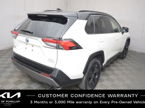 Used 2019 Toyota RAV4 XSE image 5