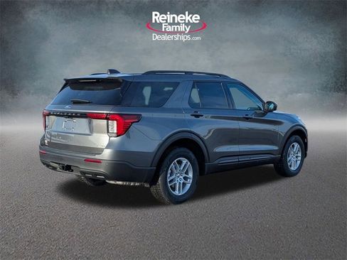 New 2026 Ford Explorer Active image 5