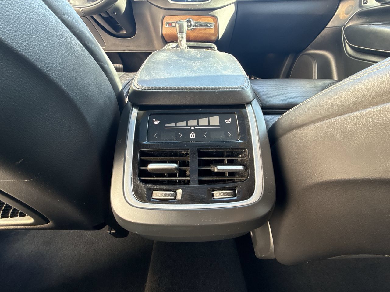 Used 2019 Volvo XC90 T6 Inscription w/ Advanced Package AWD/4WD image 22
