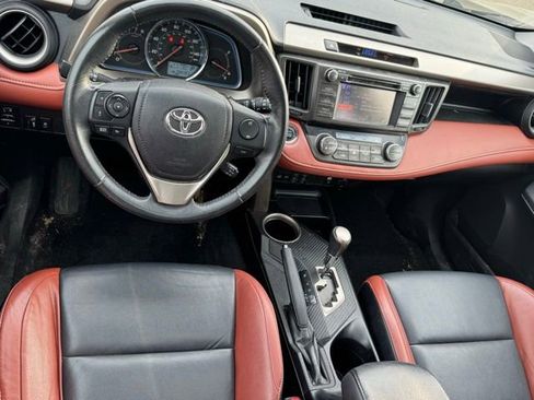 Used 2013 Toyota RAV4 Limited image 2