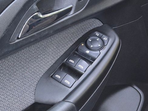 Certified 2023 Chevrolet TrailBlazer LT w/ Convenience Package image 18