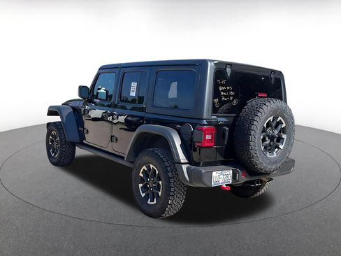 Used 2025 Jeep Wrangler Unlimited Rubicon AWD/4WD image 10