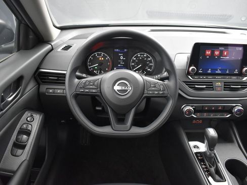 New 2025 Nissan Altima 2.5 S image 13